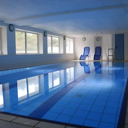 Mit Seeblick Und Schwimmbadnutzung In Holiday home Cuxhaven