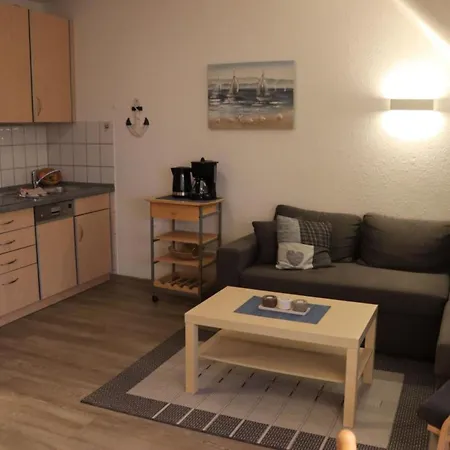 Dom wakacyjny Mit Seeblick Und Schwimmbadnutzung In Cuxhaven